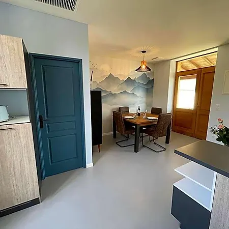 Le Clos Des Buis De Charme Azul Daire *